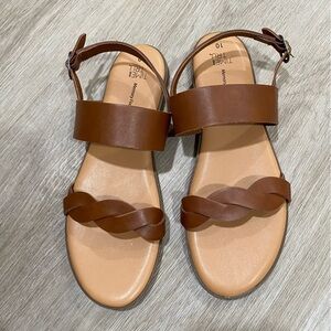 NEW Time and Tru Tan Sandals